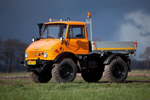 1976 Mercedes-Benz Unimog 421