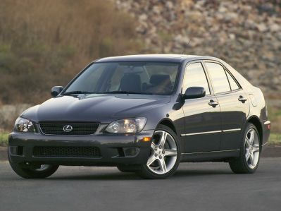 1998 Lexus IS