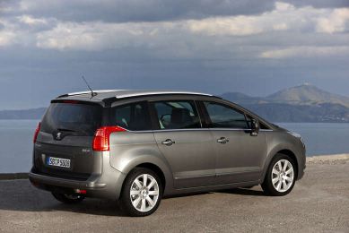 2009 Peugeot 5008